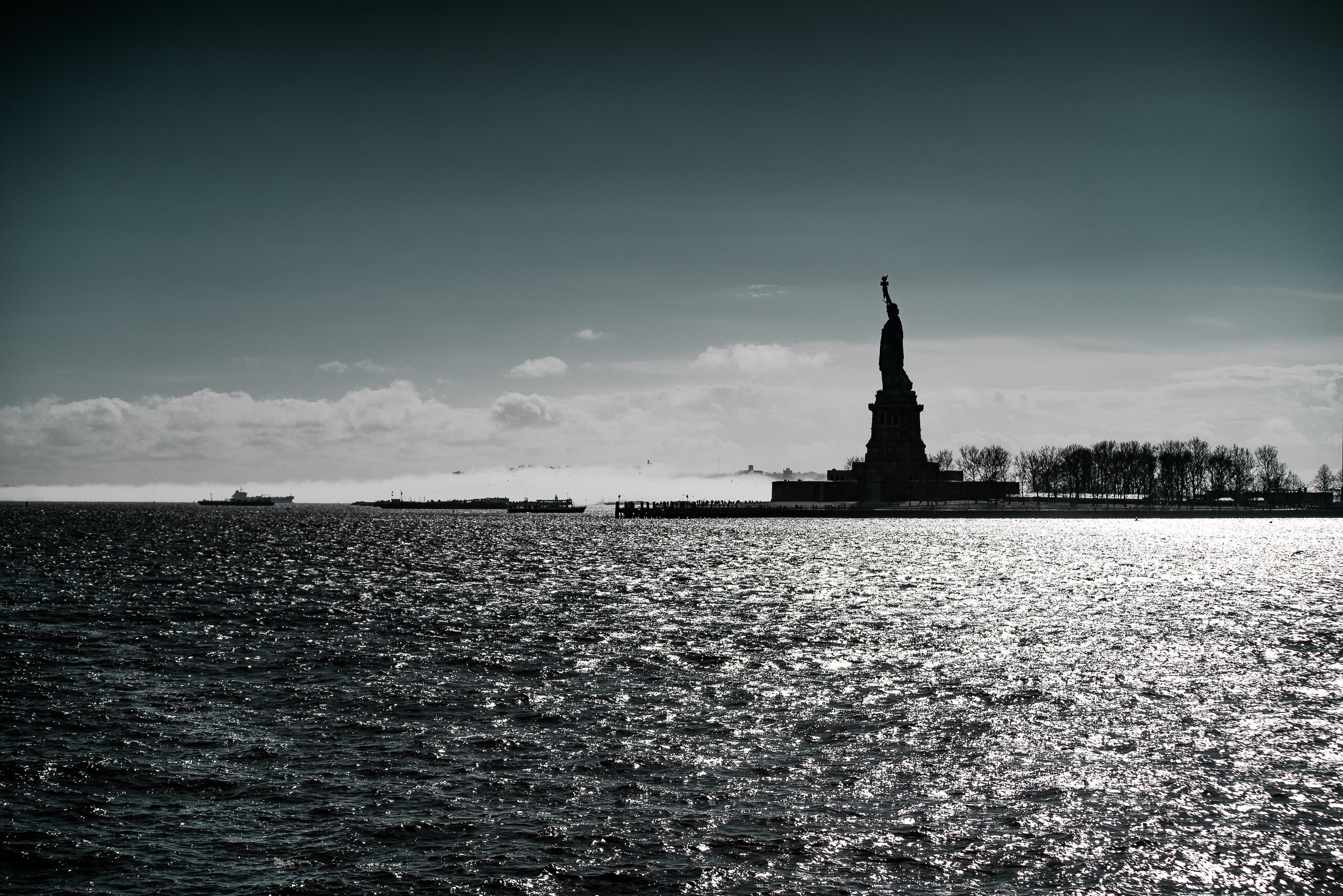 Statue Of Liberty - photograph 1 of 11, travel photography by Robert Bucher
