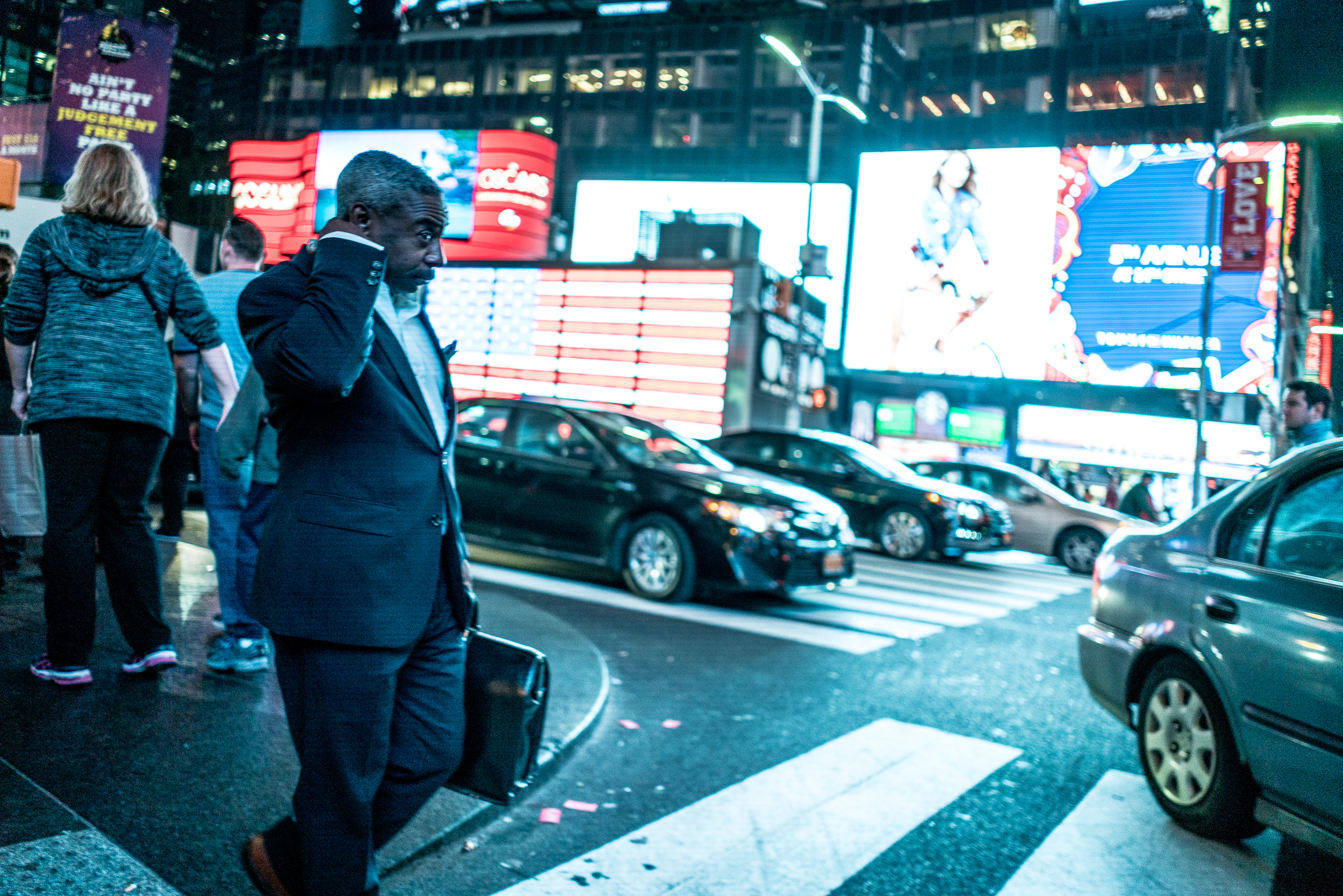 Times Square — photograph 8 of 17, travel photography by Robert Bucher