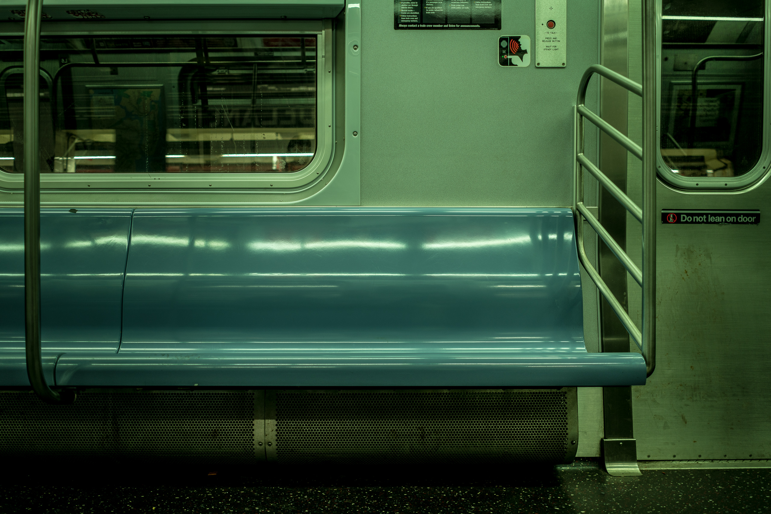 Times Square — photograph 16 of 17, travel photography by Robert Bucher