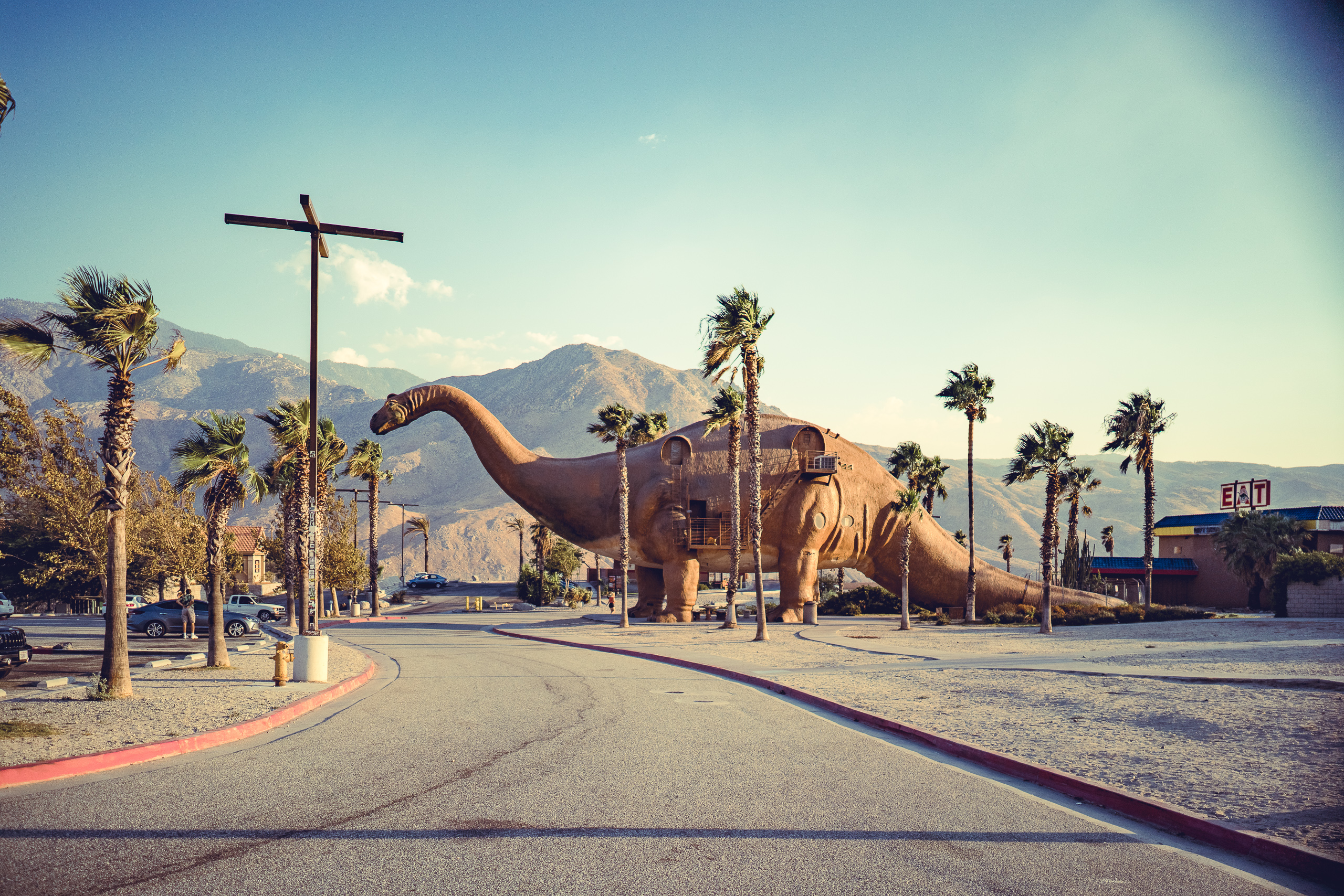 World's Biggest Dinosaurs — photograph 1 of 8, travel photography by Robert Bucher